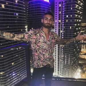 Meet your Posher, Joey